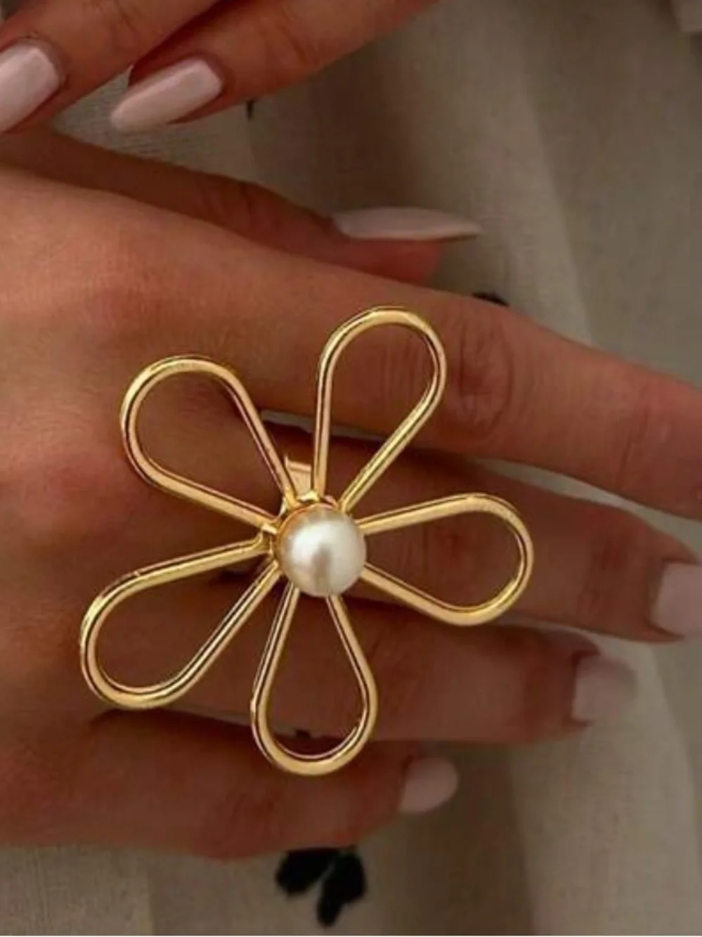 Golden Pearl Floral Ring